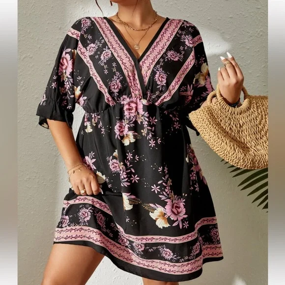 Boho Plus Size Floral Print Tie Back Dress - Picture 13 of 14